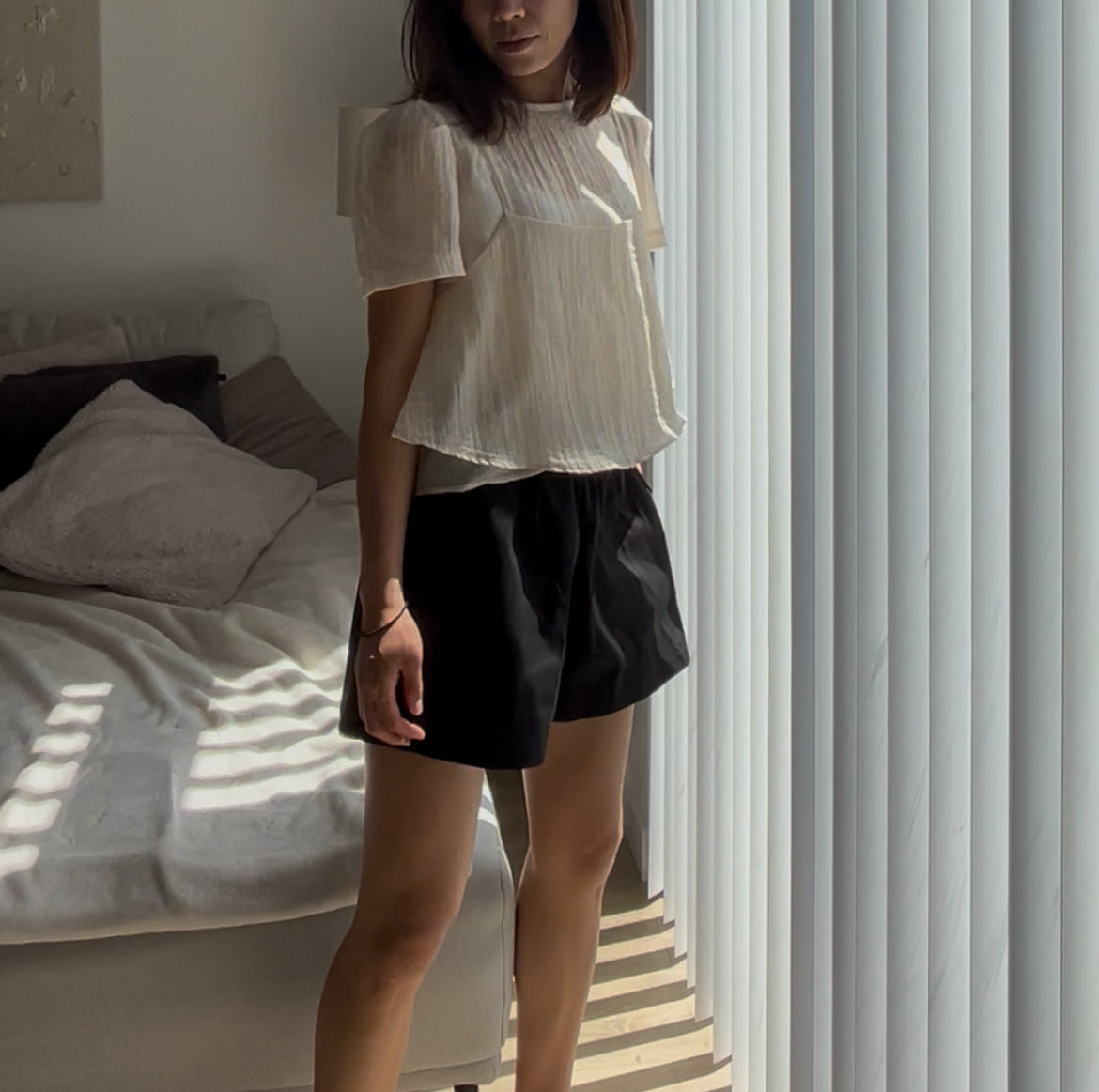 Bonnet Style Blouse Set
