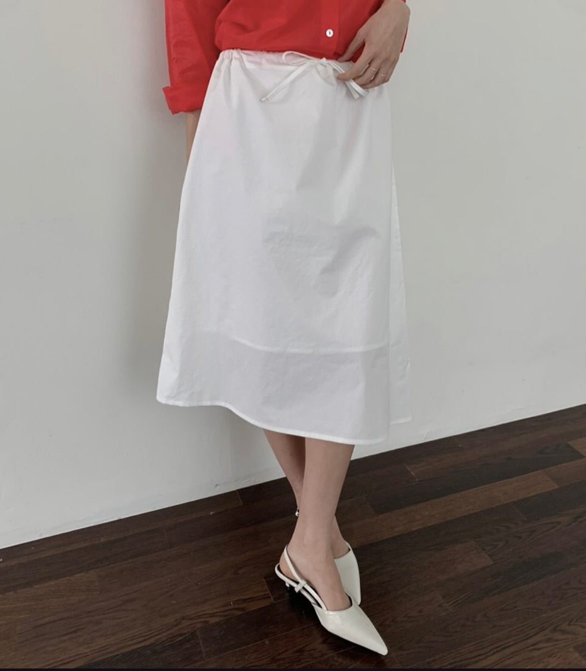 String Unbalanced Skirt