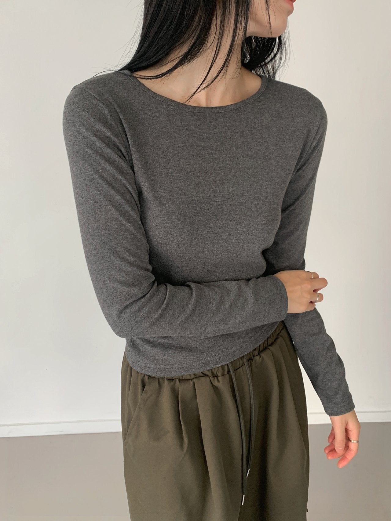 Essential Fitted Long-Sleeve Tee