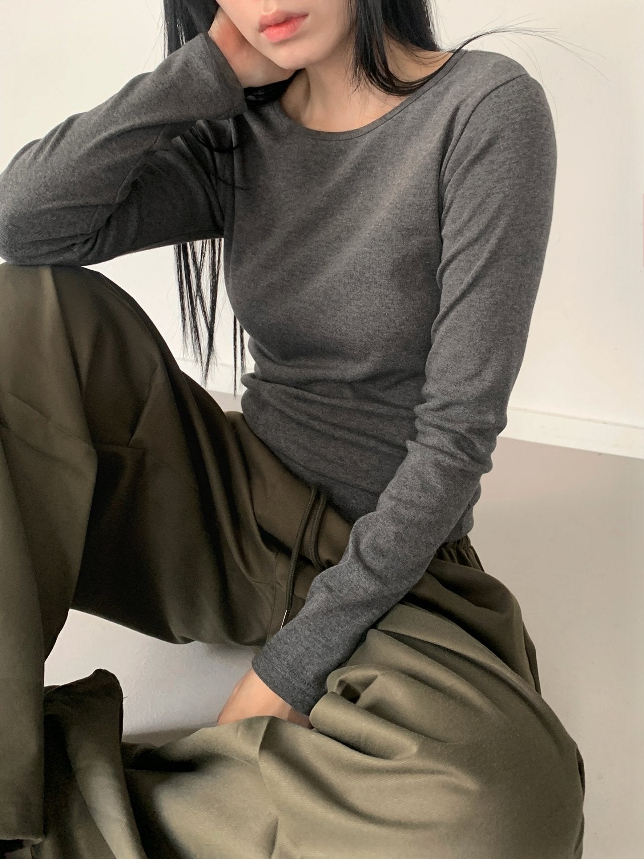 Essential Fitted Long-Sleeve Tee