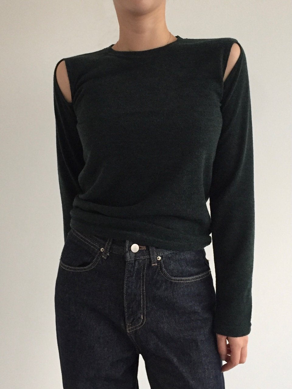 Cut-Out Shoulder Long Sleeve Knit Top